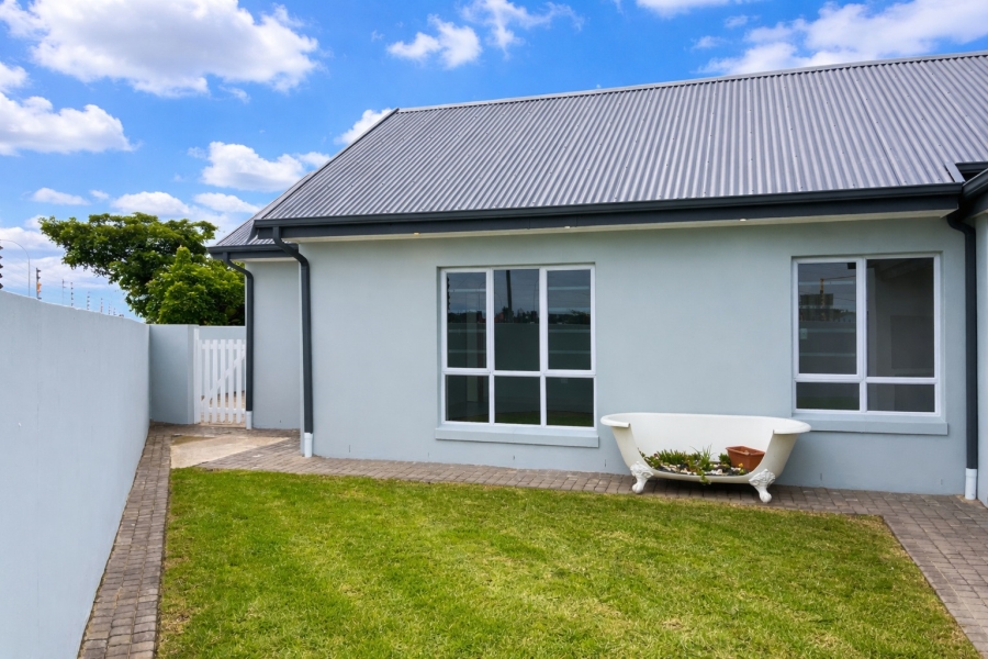 3 Bedroom Property for Sale in Kraaibosch Country Estate Western Cape